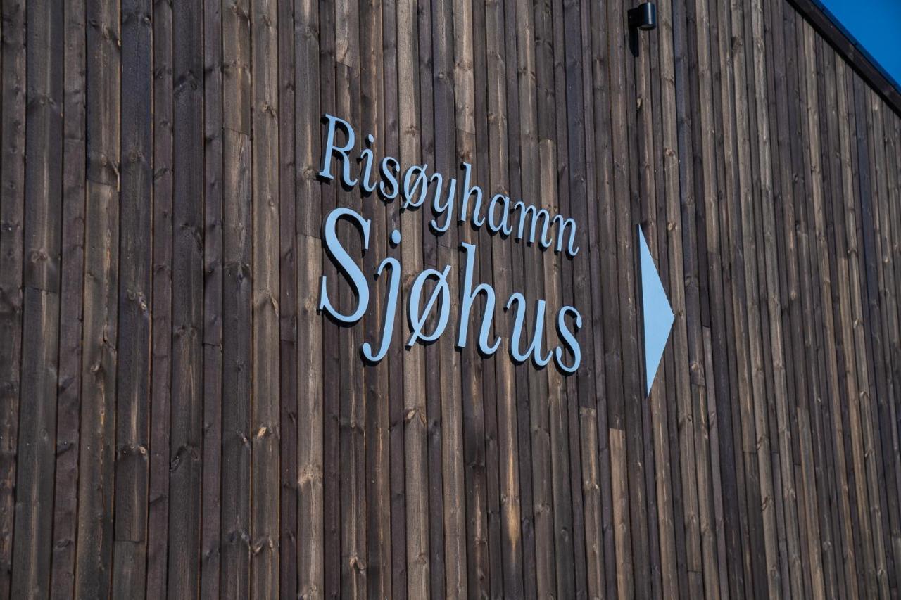 Appartamento Risoyhamn Sjohus As Esterno foto